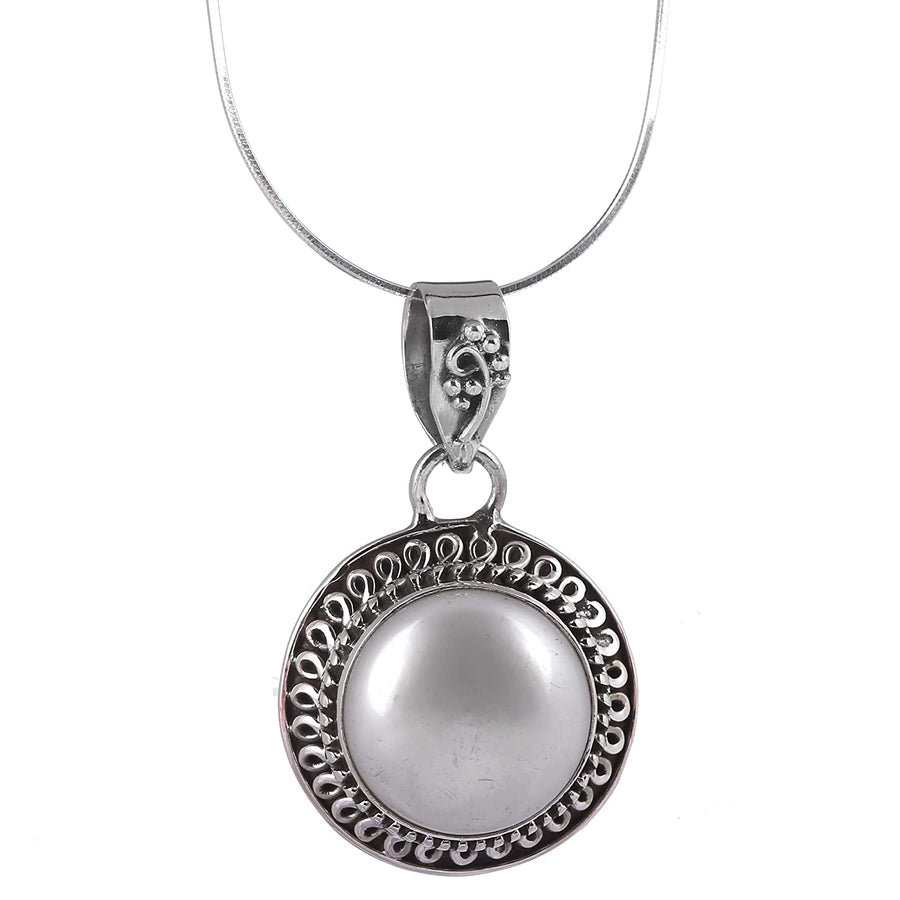 Pearl Pendant Antique Silver Necklace