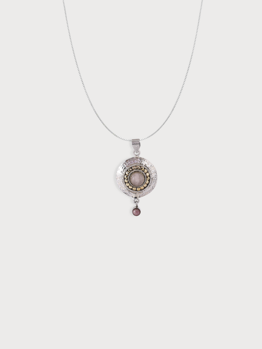 Natural Rose Quartz Studded Pendant Silver Necklace