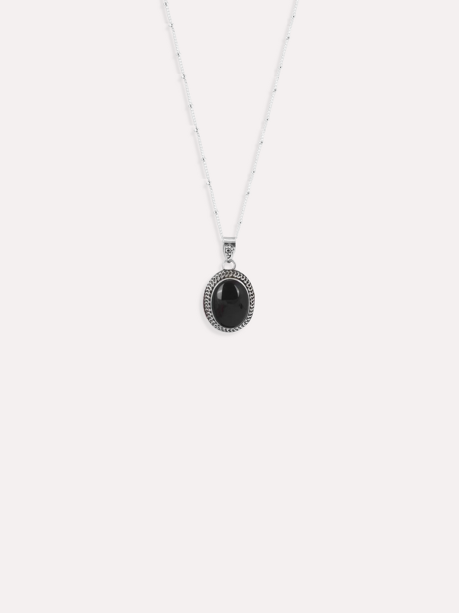 Black Oval Onyx Pendant Silver Necklace