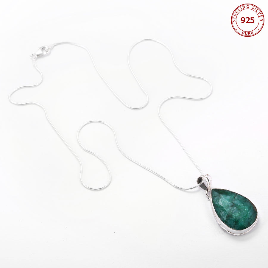 Green Emerald Pendant Silver Necklace